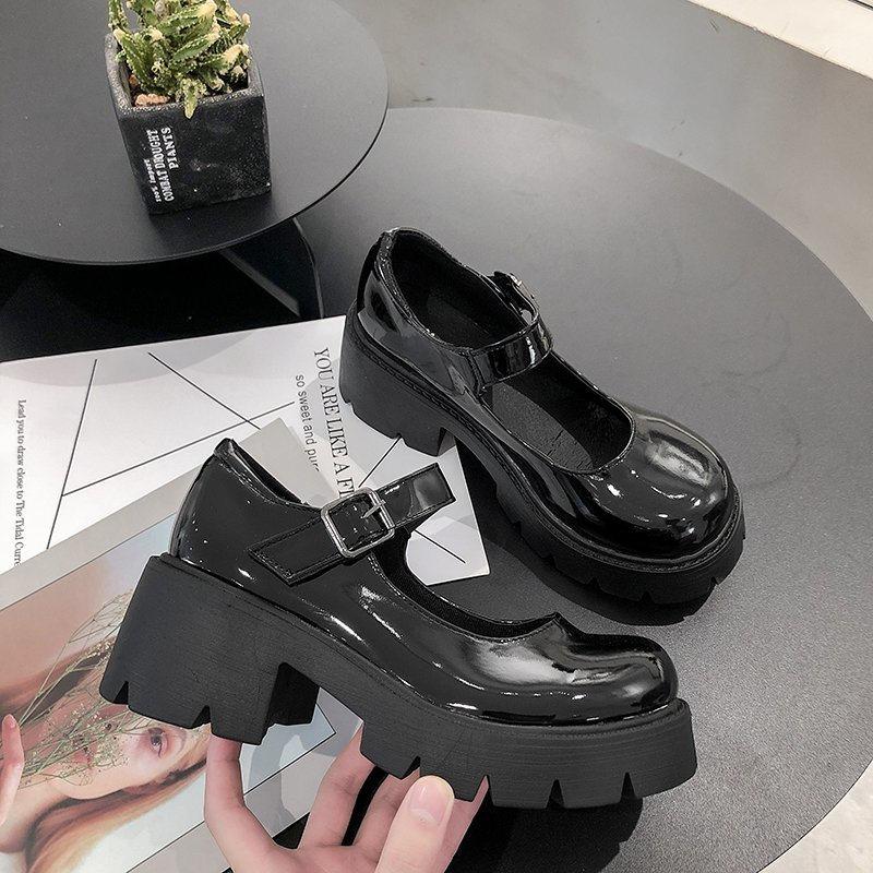 chuncky-mary-jane-shoes-750559.jpg