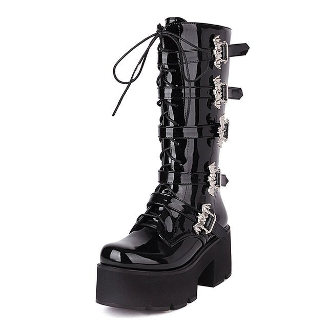 dark-combat-boots-961277.jpg