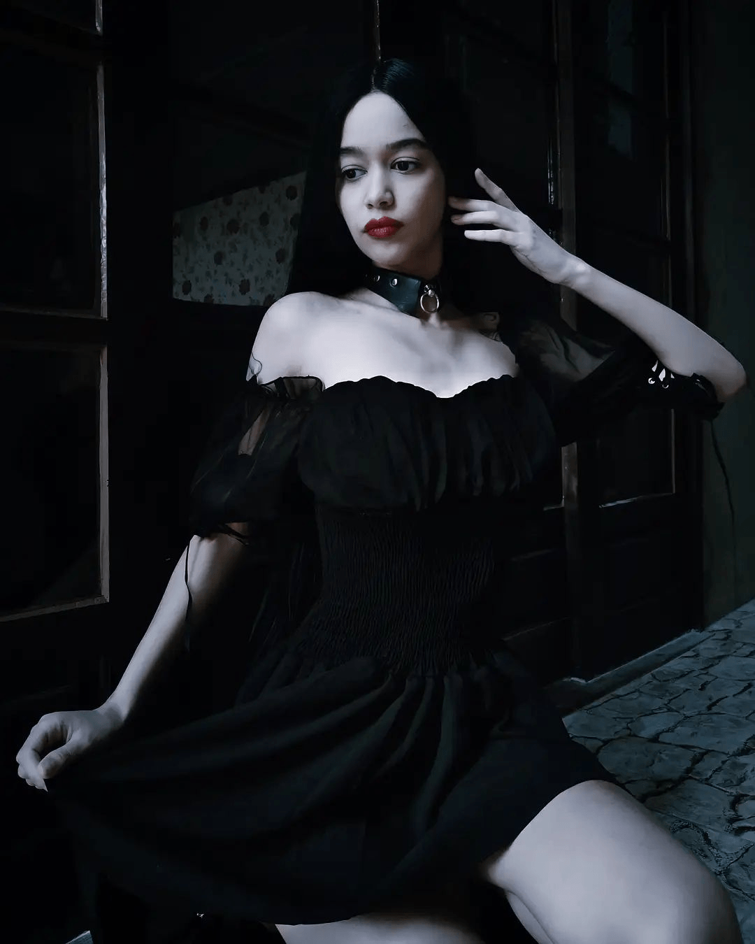darkness-dress-369859.png