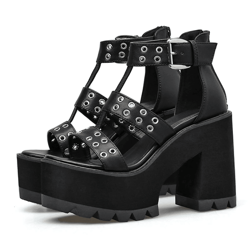 darkness-sandals-929508.png