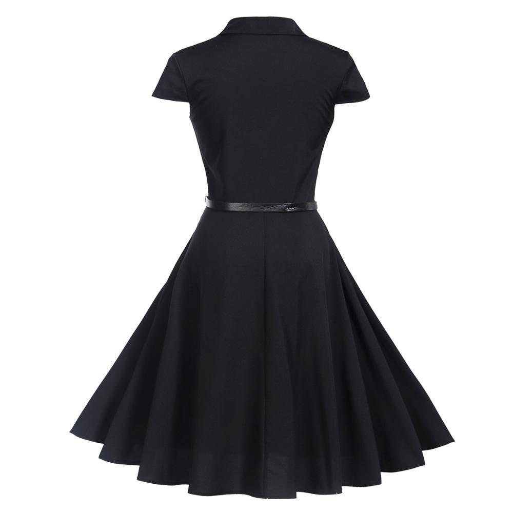 vintage-dress-867241.jpg